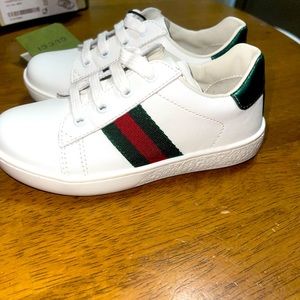 GUCCI CHILDREN'S ACE LEATHER SNEAKER Size 25 (8/9 US)